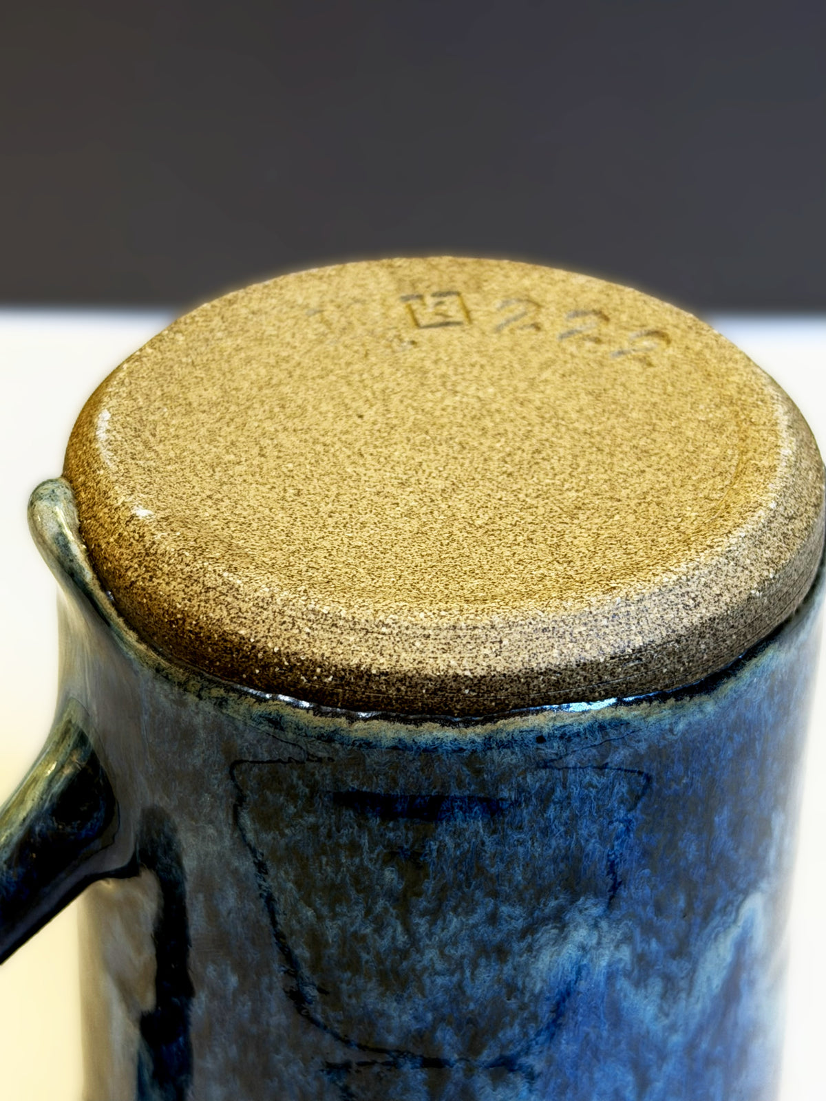 Midnight Luster Mug (222)