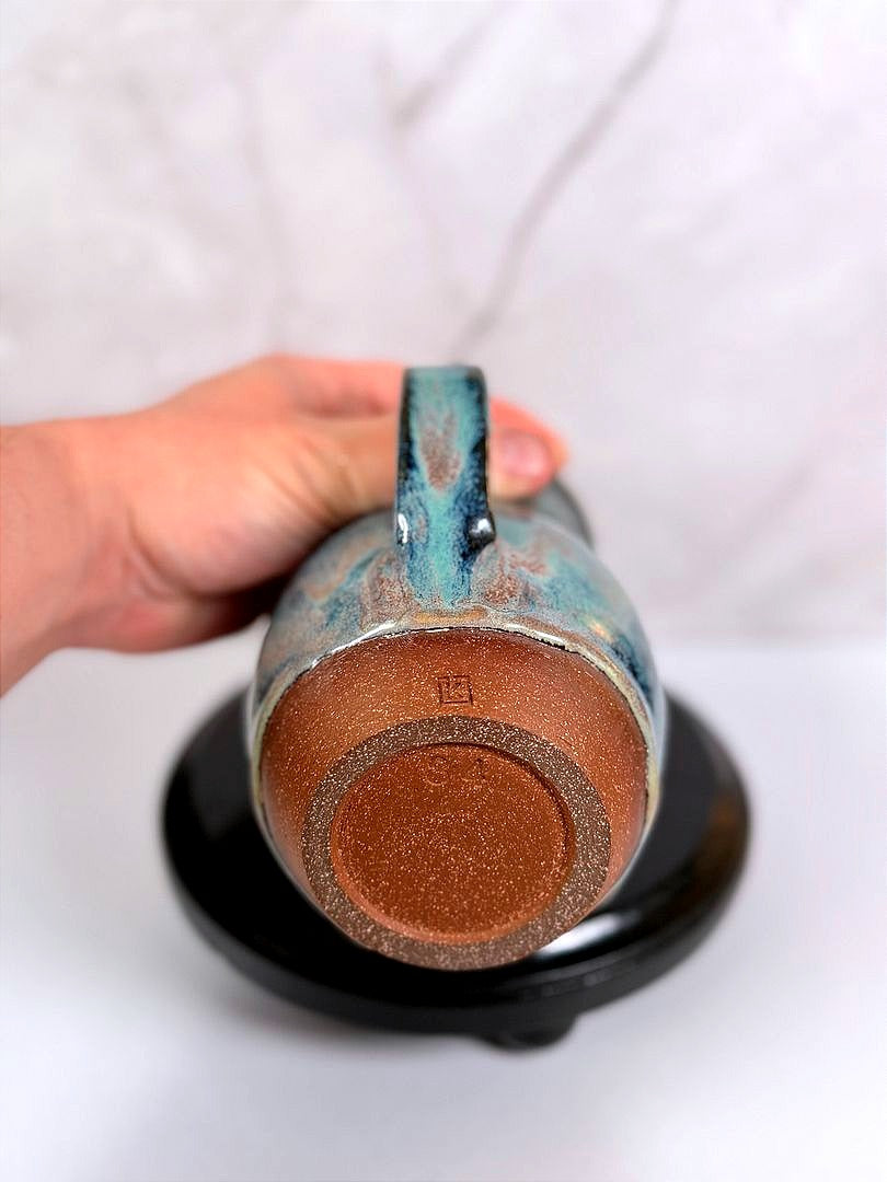 84 Mug: Rainbow Joy - Metallic Waves