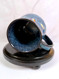 68(2) Mug: Lesbian Joy - Dreamscape